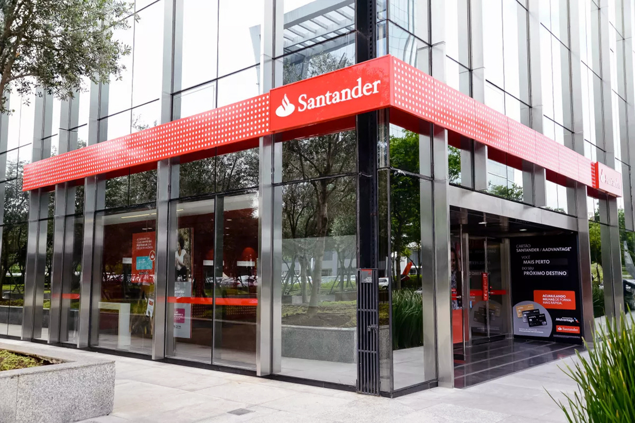 Santander está contratando para 88 vagas de emprego disponíveis com ou sem experiência