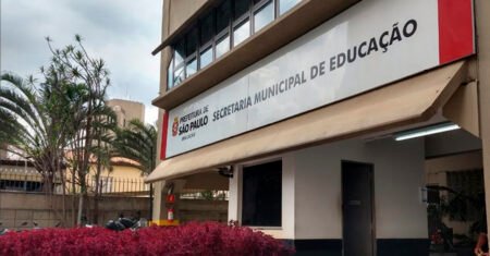 Com salários de até R$ 4.420,55, São Paulo lança concurso para profissionais da educação municipal com mais de 900 vagas