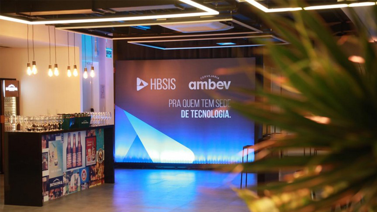 Com vagas específicas para o público feminino, Ambev Tech está oferecendo trabalho home office