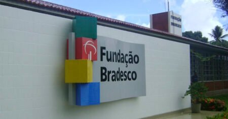 Fundação Bradesco anuncia 97 vagas de emprego em todo o Brasil com oportunidades para Eletricista, Pedreiro, Auxiliar de secretária, Professor, entre outros