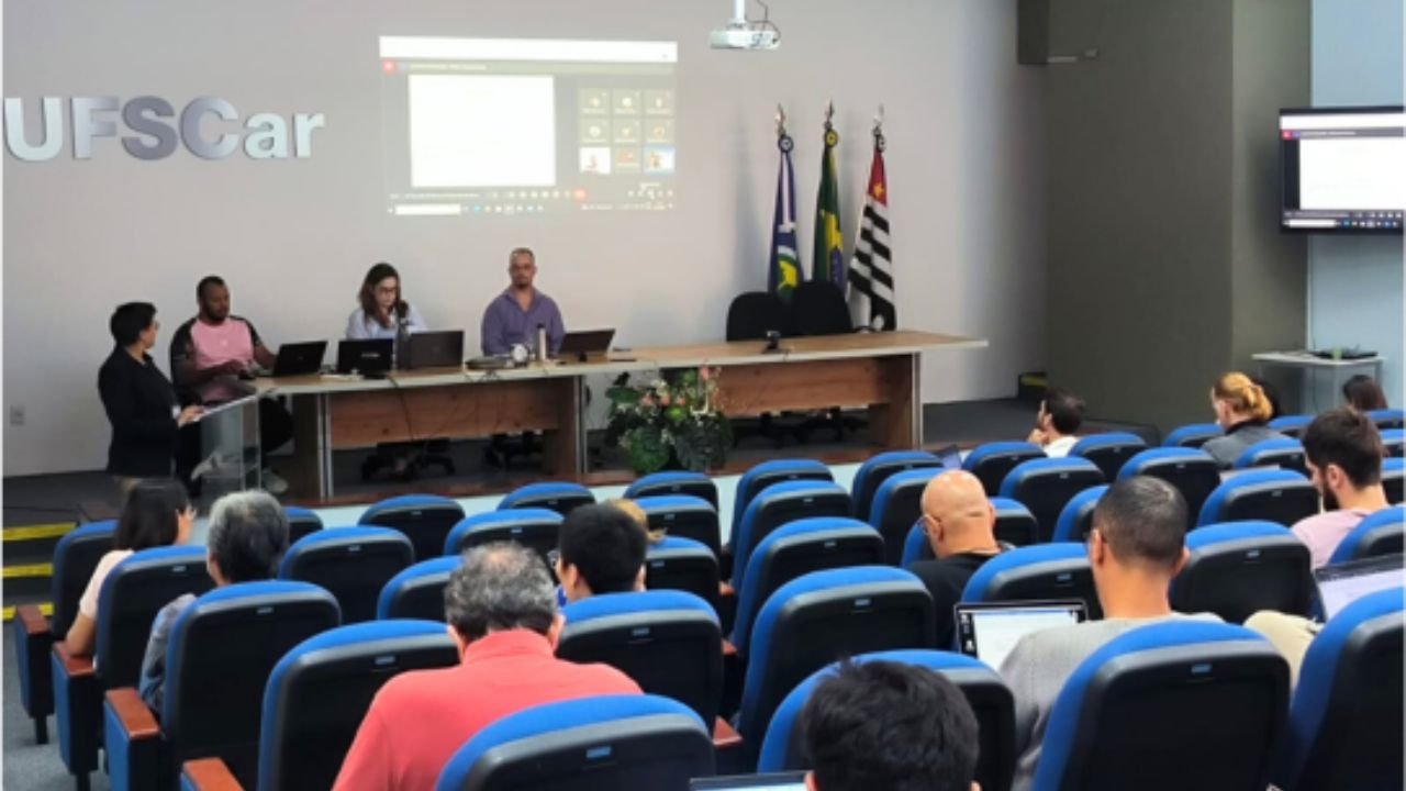 Inscrições abertas para cursos de especialização gratuitos e online em gestão pública municipal