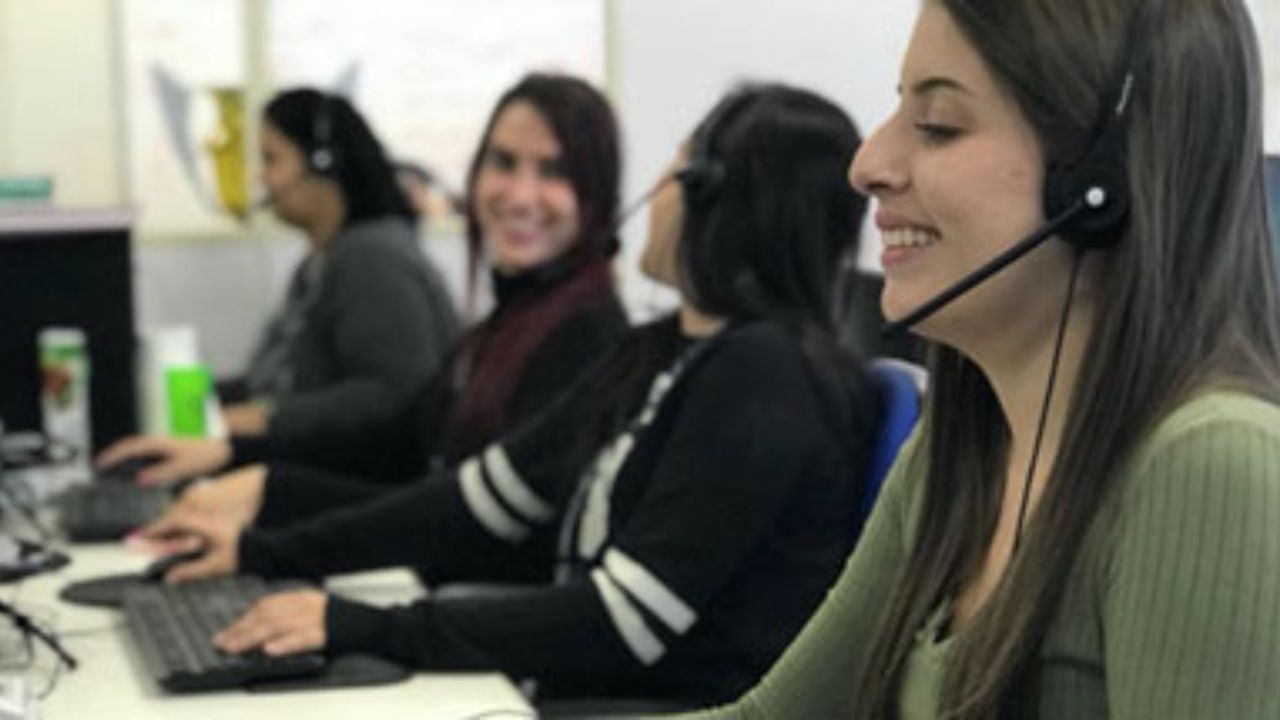 Vaga de emprego: Atendente de call center no Magalu em Franca/SP