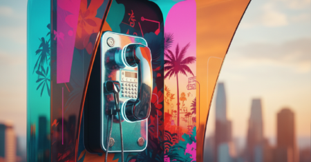 A história esquecida e o futuro incerto do orelhão brasileiro: entenda o dilema do telefone público que virou ícone